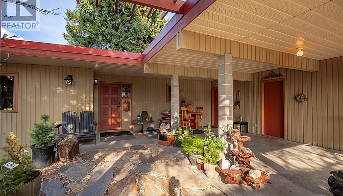 239 Stepping Stones Crescent - Photo 1
