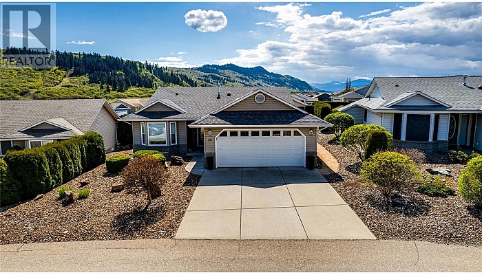 855 8 Avenue - Photo 1