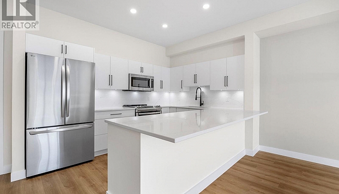 1875 Country Club Drive Unit# 1618 - Photo 1