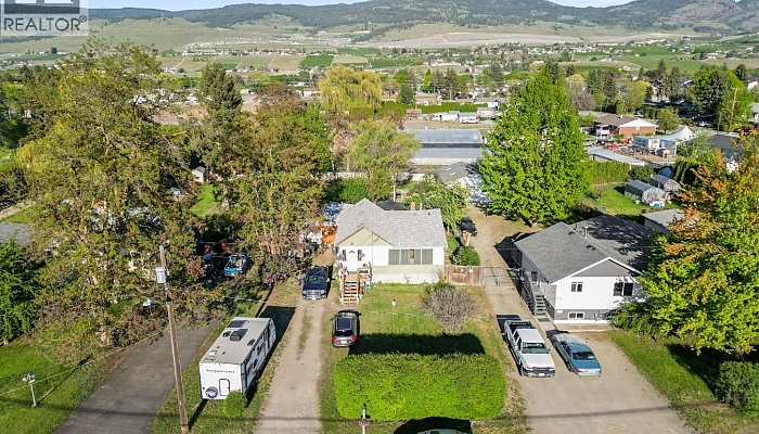1525 STAFFORD Road - Photo 1