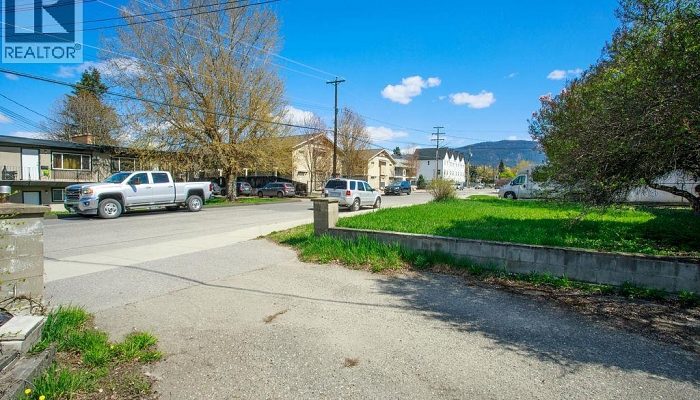 3706 24 Avenue - Photo 1