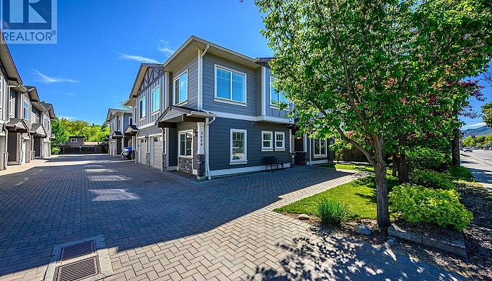 3606 25th Avenue Unit# 109 - Photo 1