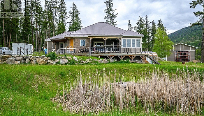 4 Hollingsworth Road - Photo 1