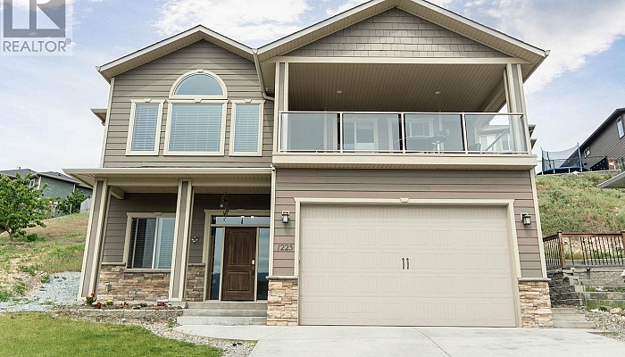 1225 Hume Avenue - Photo 1