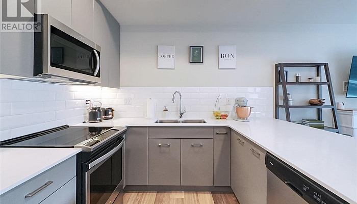 722 Valley Road Unit# 219 - Photo 1