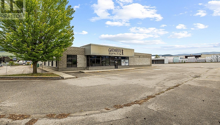 2605 Acland Road - Photo 1