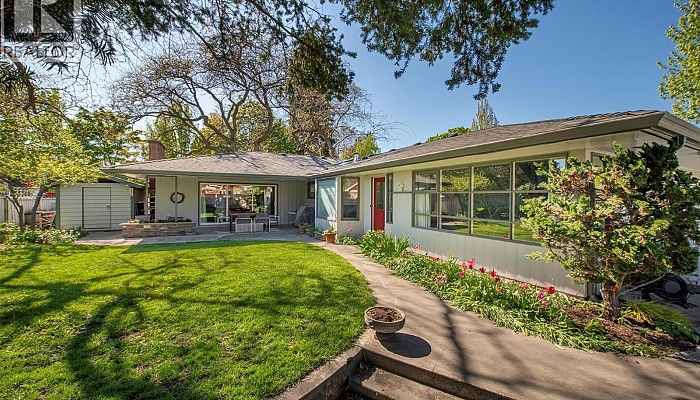 2021 Abbott Street - Photo 1
