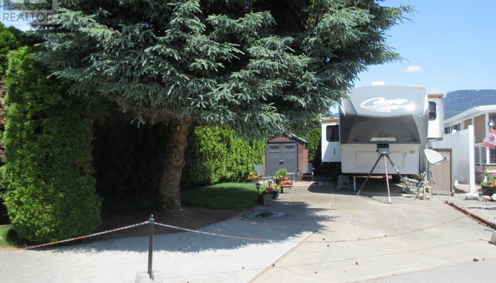 415 Commonwealth Road Unit# 144 - Photo 1