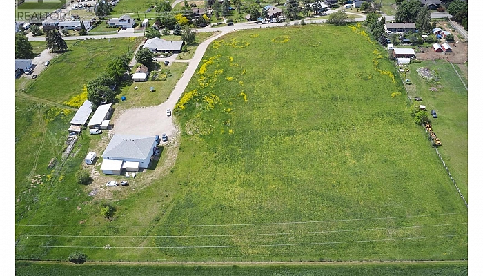 2515 East Vernon Road - Photo 1