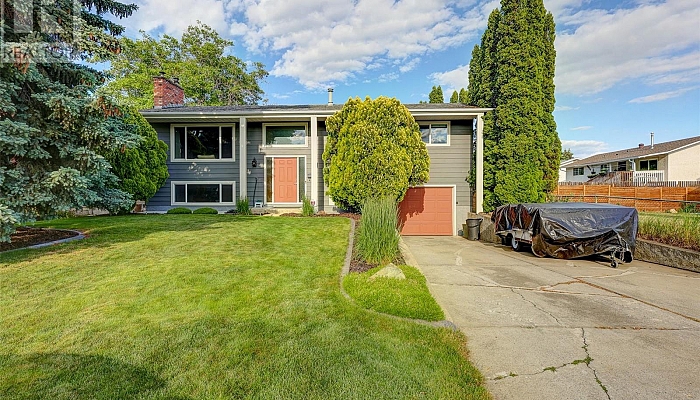 2141 Kaslo Court - Photo 1