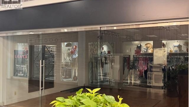 565 Bernard Avenue Unit# 14 - Photo 1