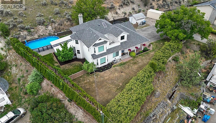 865 Alview Crescent - Photo 1