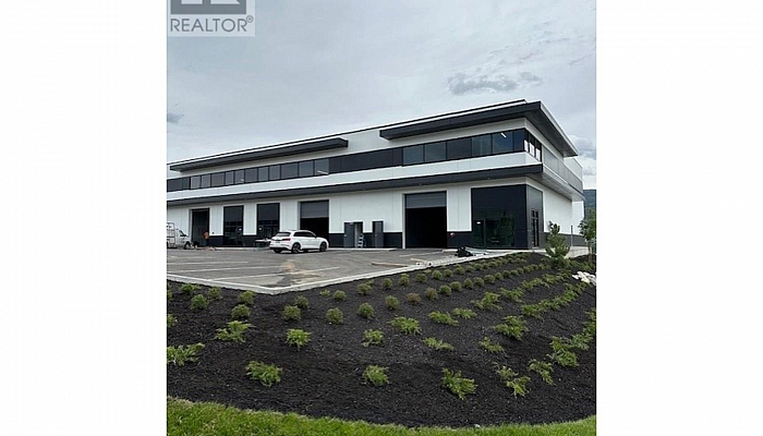 2045 Matrix Crescent Unit# 150 - Photo 1