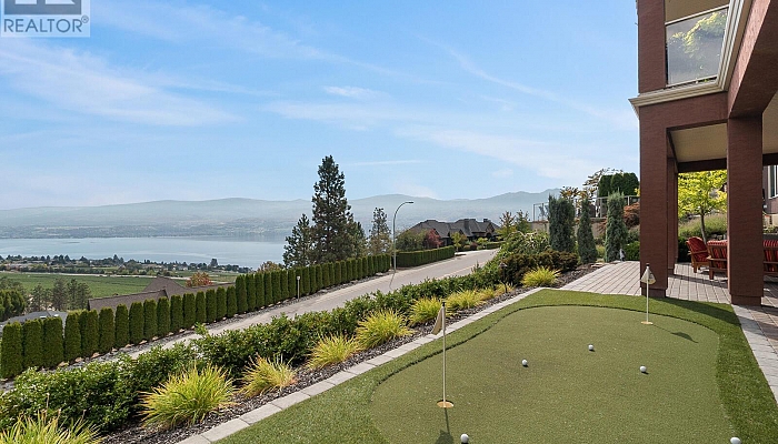 1492 Gregory Road - Photo 1