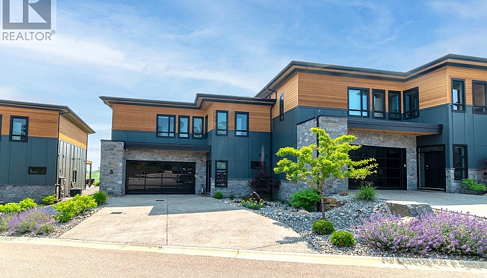 175 Predator Ridge Drive Unit# 3 - Photo 1