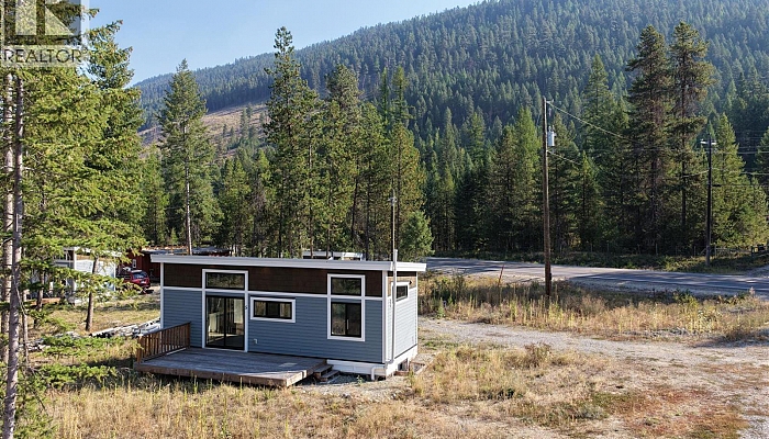 5533 33 Highway Unit# 1 - Photo 1