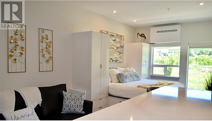 2555 Lakeshore Road Unit# 221 - Photo 1