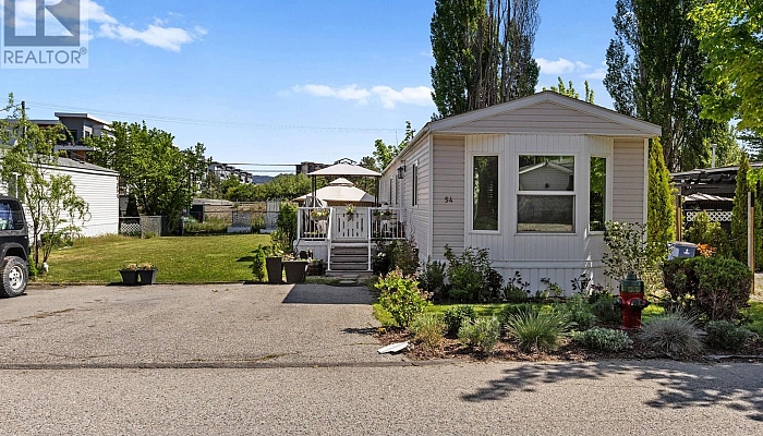 1525 Westside Road S Unit# 54 - Photo 1