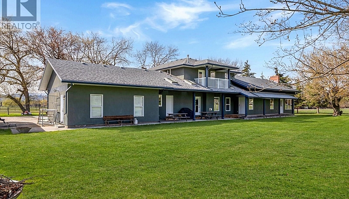 9050 Kalamalka Road - Photo 1