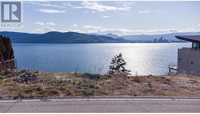 901 Westside Road S Unit# 13 - Photo 1