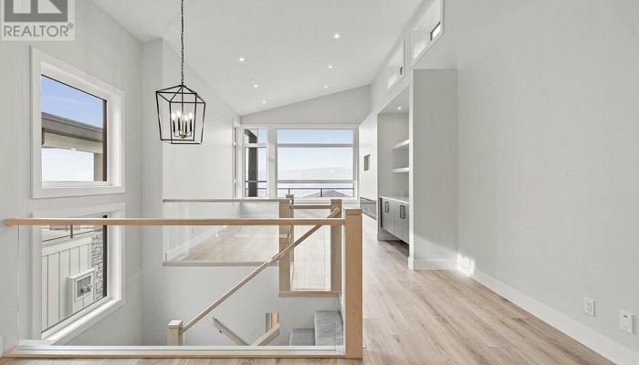 1221 Lone Pine Drive - Photo 1