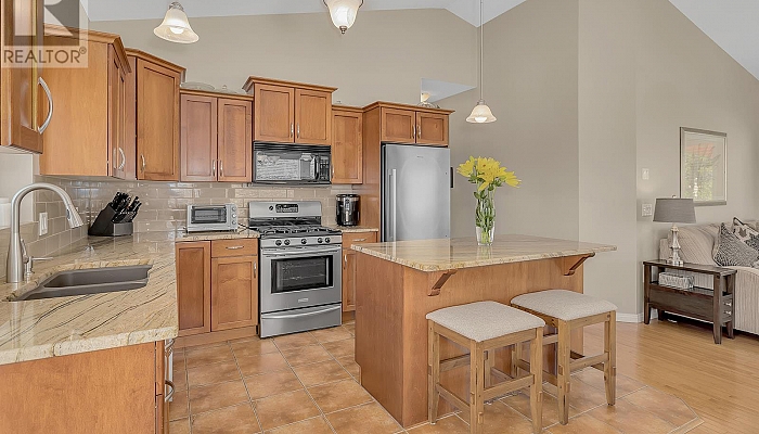 2040 Spyglass Way - Photo 1