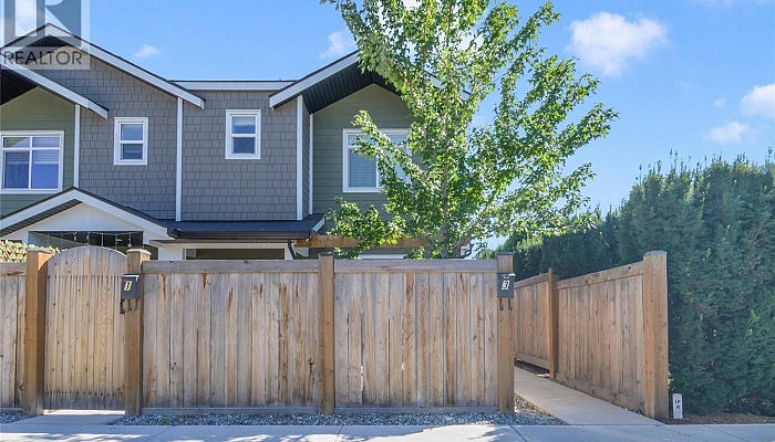 825 Cadder Avenue Unit# 3 - Photo 1