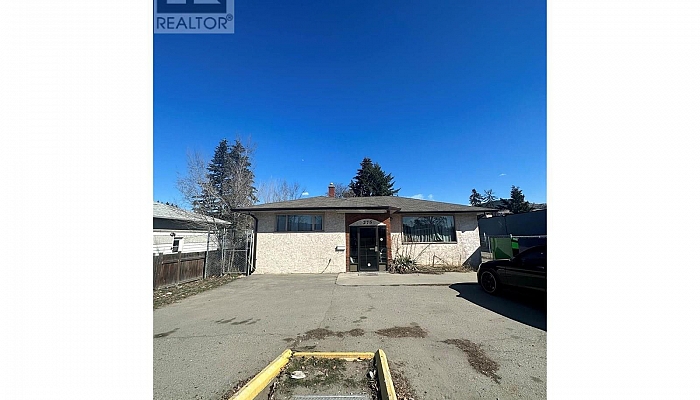 275 Rutland Road N - Photo 1