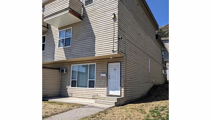 3800 40 Avenue Unit# 15 - Photo 1
