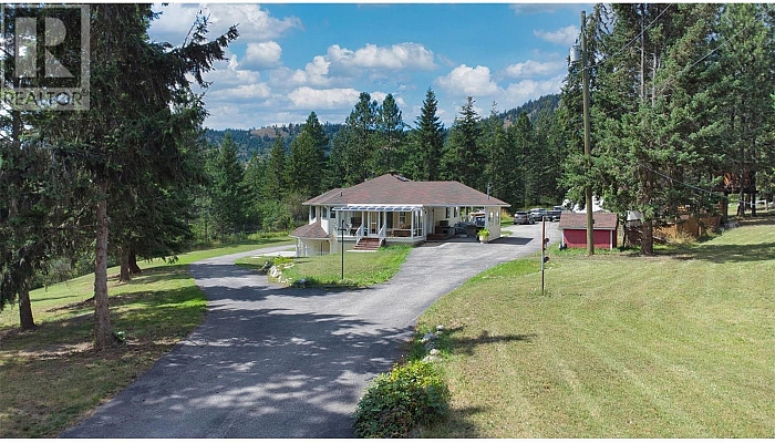 90 McInnes Road - Photo 1