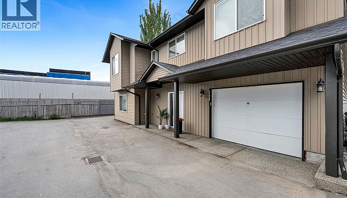4406A 25th Street - Photo 1