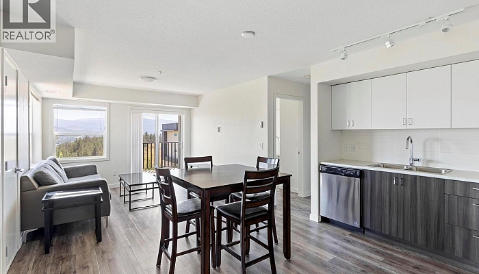 695 Academy Way Unit# 118 - Photo 1