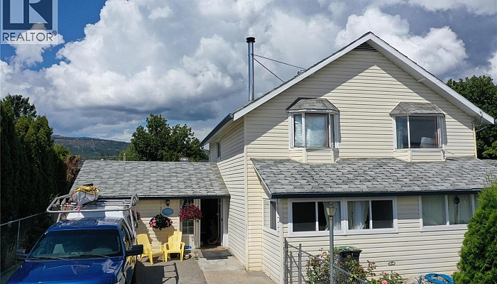 3570 Old Okanagan Highway - Photo 1