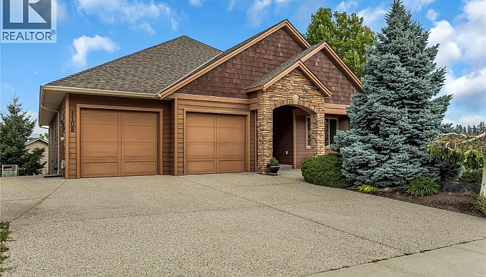 1108 ARBOR VIEW Drive - Photo 1