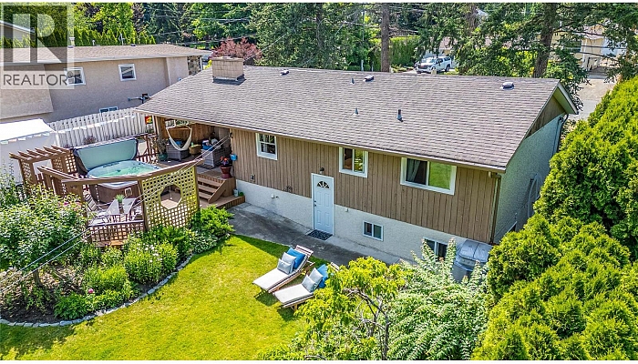 824 Raymer Road - Photo 1