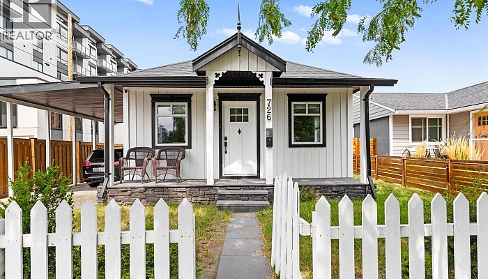726 Coronation Avenue - Photo 1