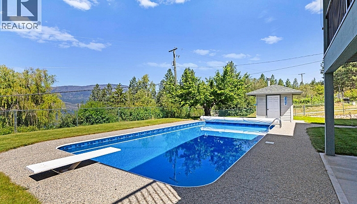 16865 COMMONAGE Road - Photo 1