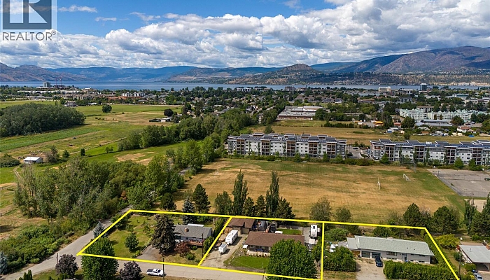 3260 St. Amand Road - Photo 1