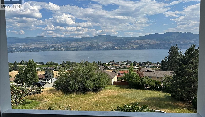 1163 Menu Road - Photo 1