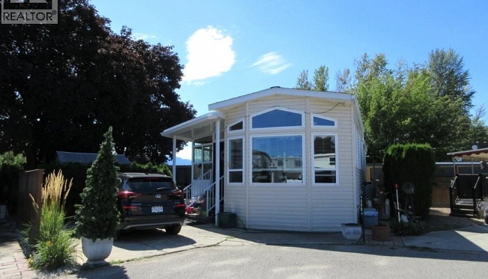 415 Commonwealth Road Unit# 590 - Photo 1