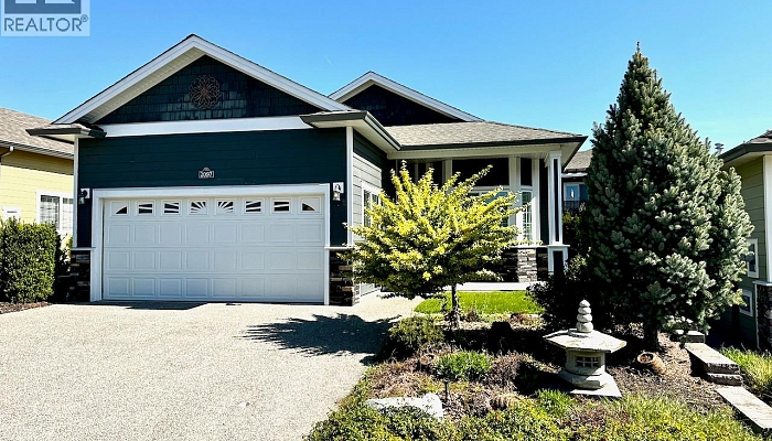 2097 Acorn Crescent - Photo 1