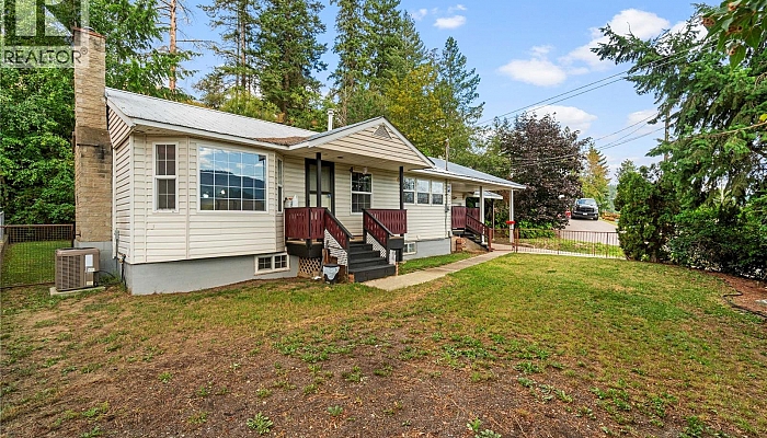 124 Salmon Arm Drive - Photo 1