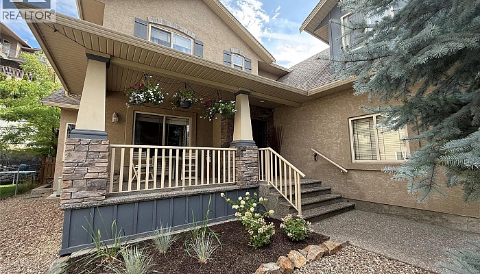 955 Mt Begbie Drive - Photo 1