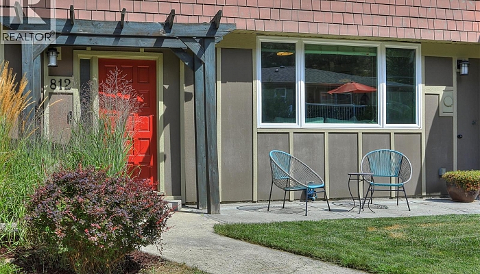 812 Paret Road - Photo 1