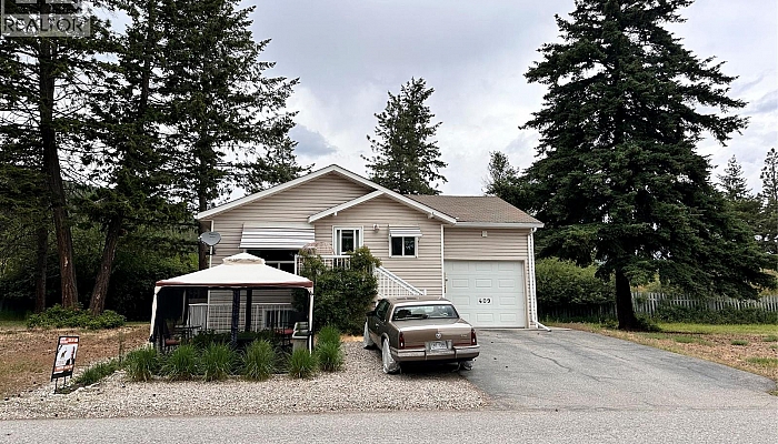 409 Hummingbird Avenue - Photo 1