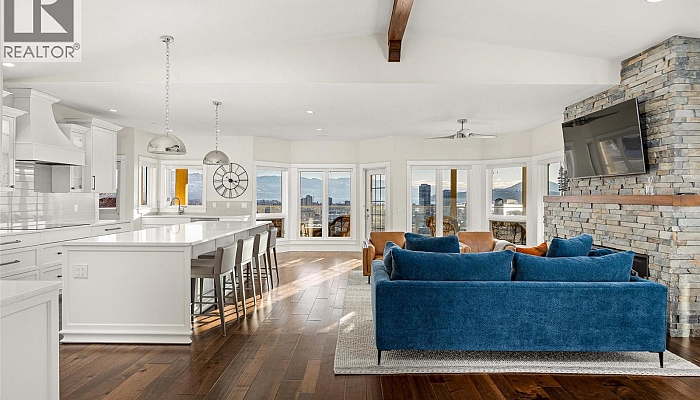 647 Royal Pine Drive - Photo 1