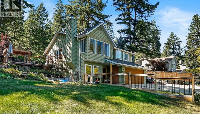1632 West Kelowna Road - Photo 1