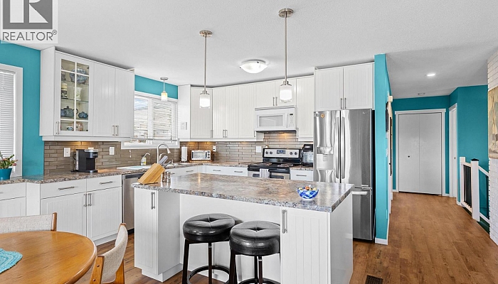 10678 Cheryl Road - Photo 1