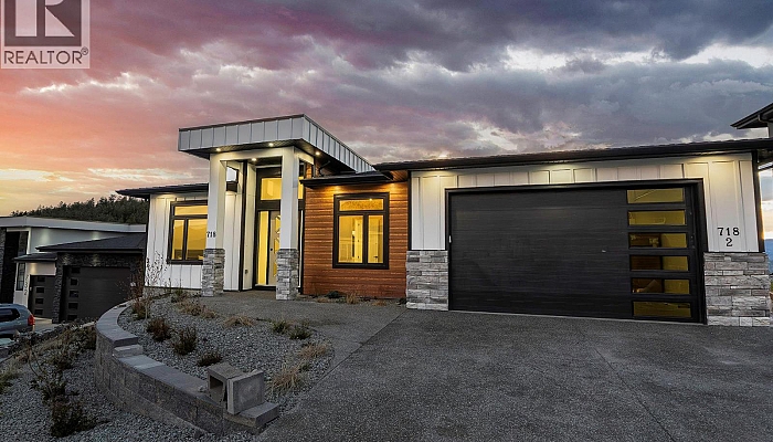 718 Carnoustie Drive - Photo 1