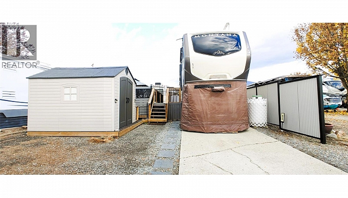 415 Commonwealth Road Unit# 573 - Photo 1